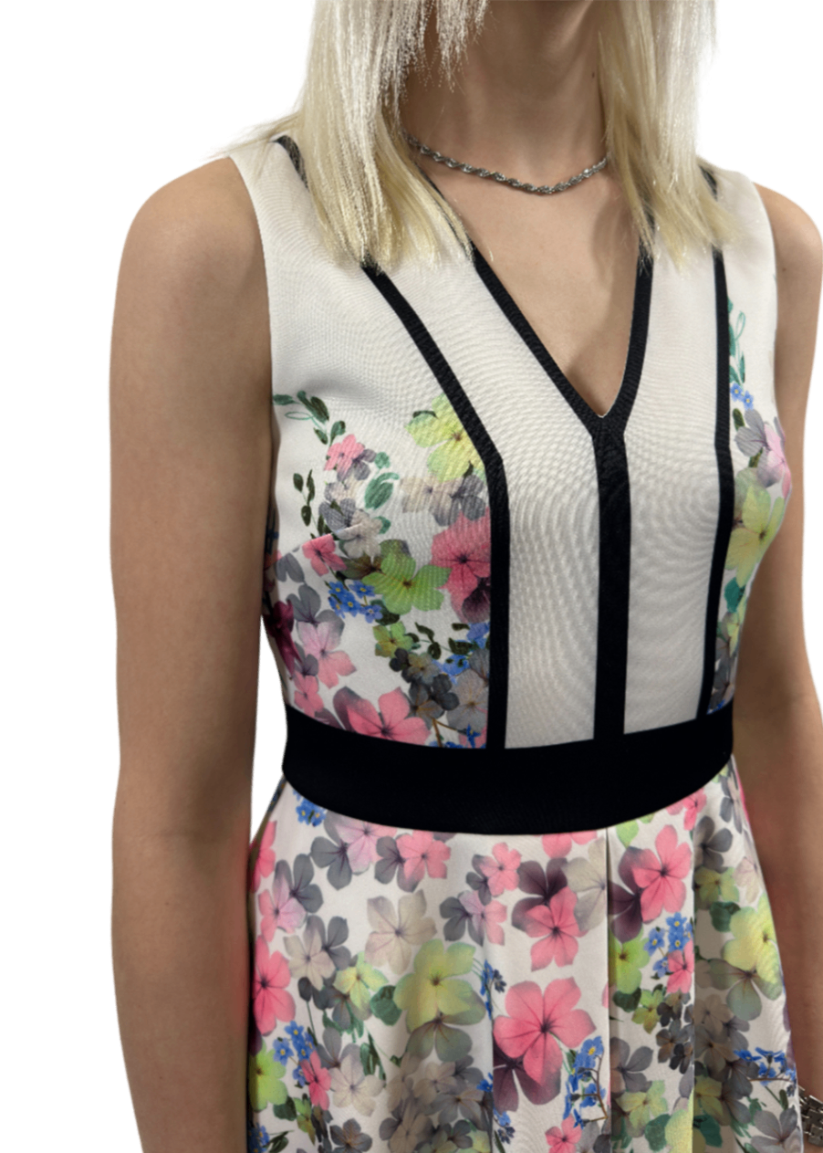 Solarh Floral Print Flare + Flare Dress / Size 1 (S)