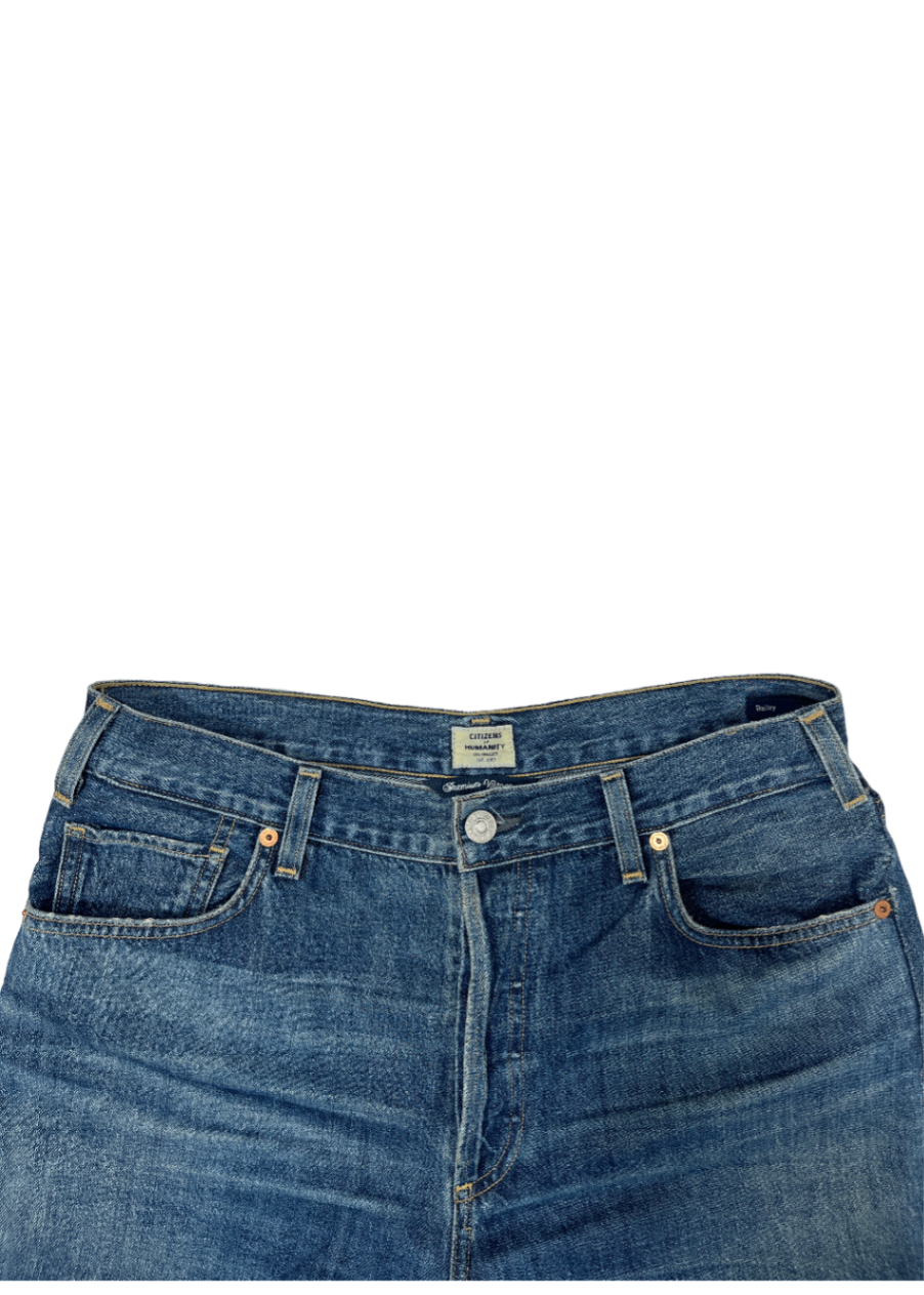 Bailey High-Rise Relaxed Denim Shorts / Size 30