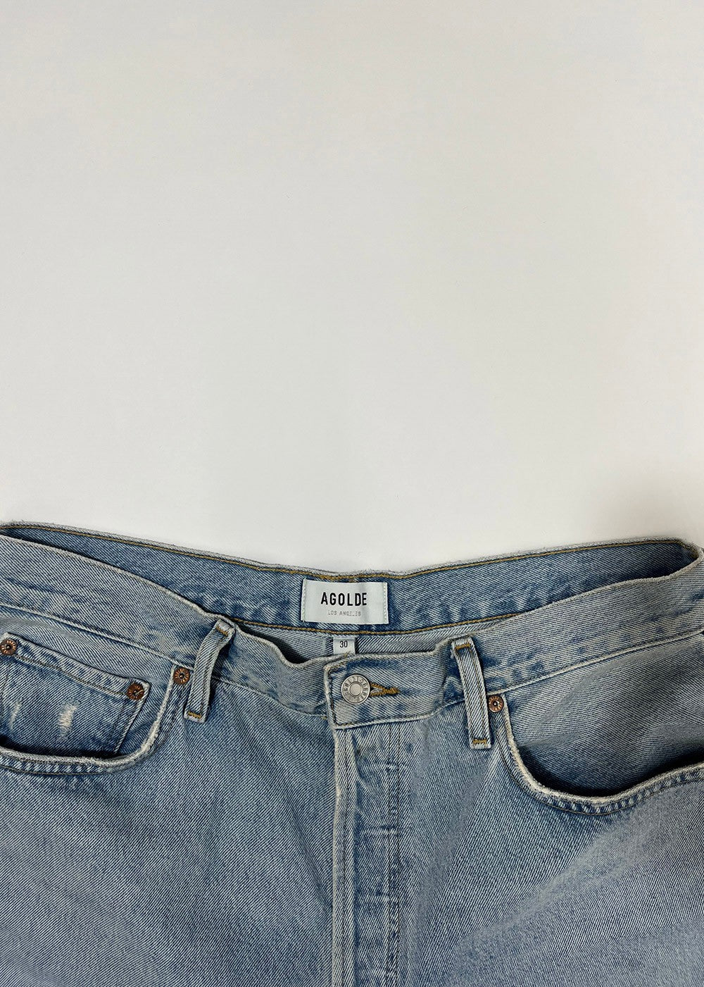 Low Slung Baggy Light Wash Jean / Size 30