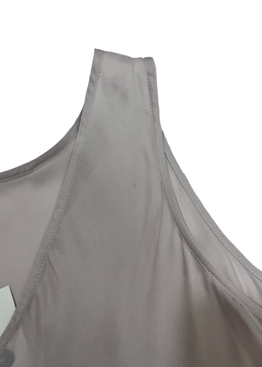 Satin V-Neck Top Pink / Size 38