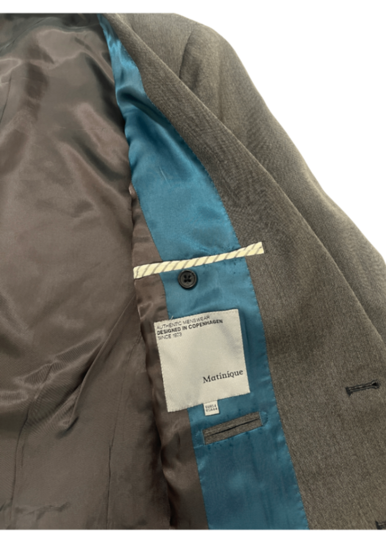 Grey Suit Jacket / Size 44