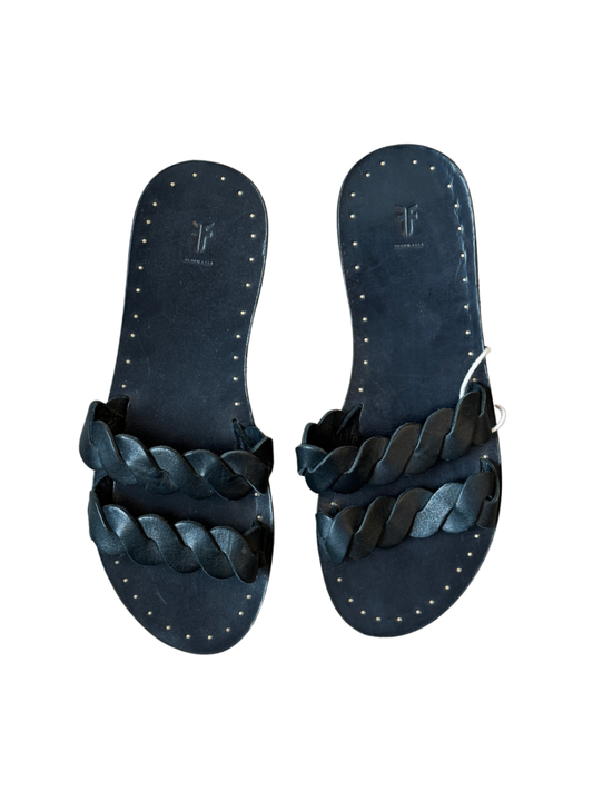 Braided Leather Sandal Black / Size 8