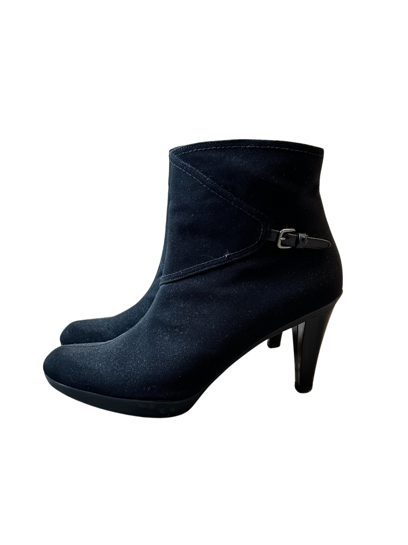 Gore-Tex Heeled Boot Black / Size 9.5