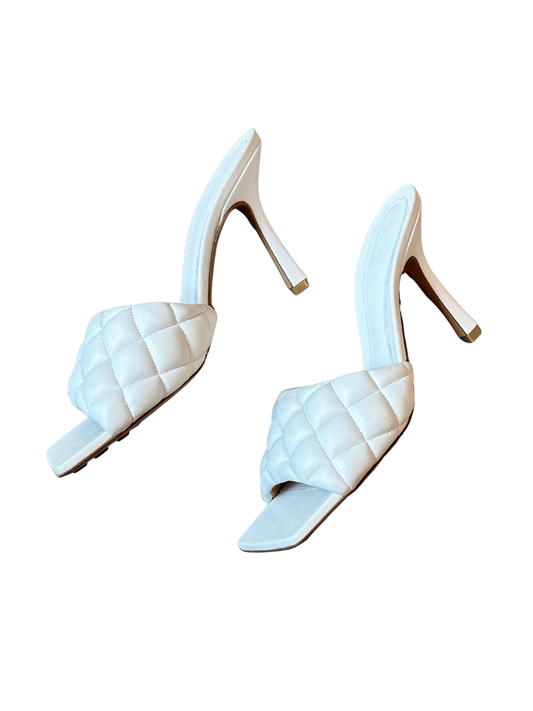 Padded Leather Heeled Sandals White / Size 39