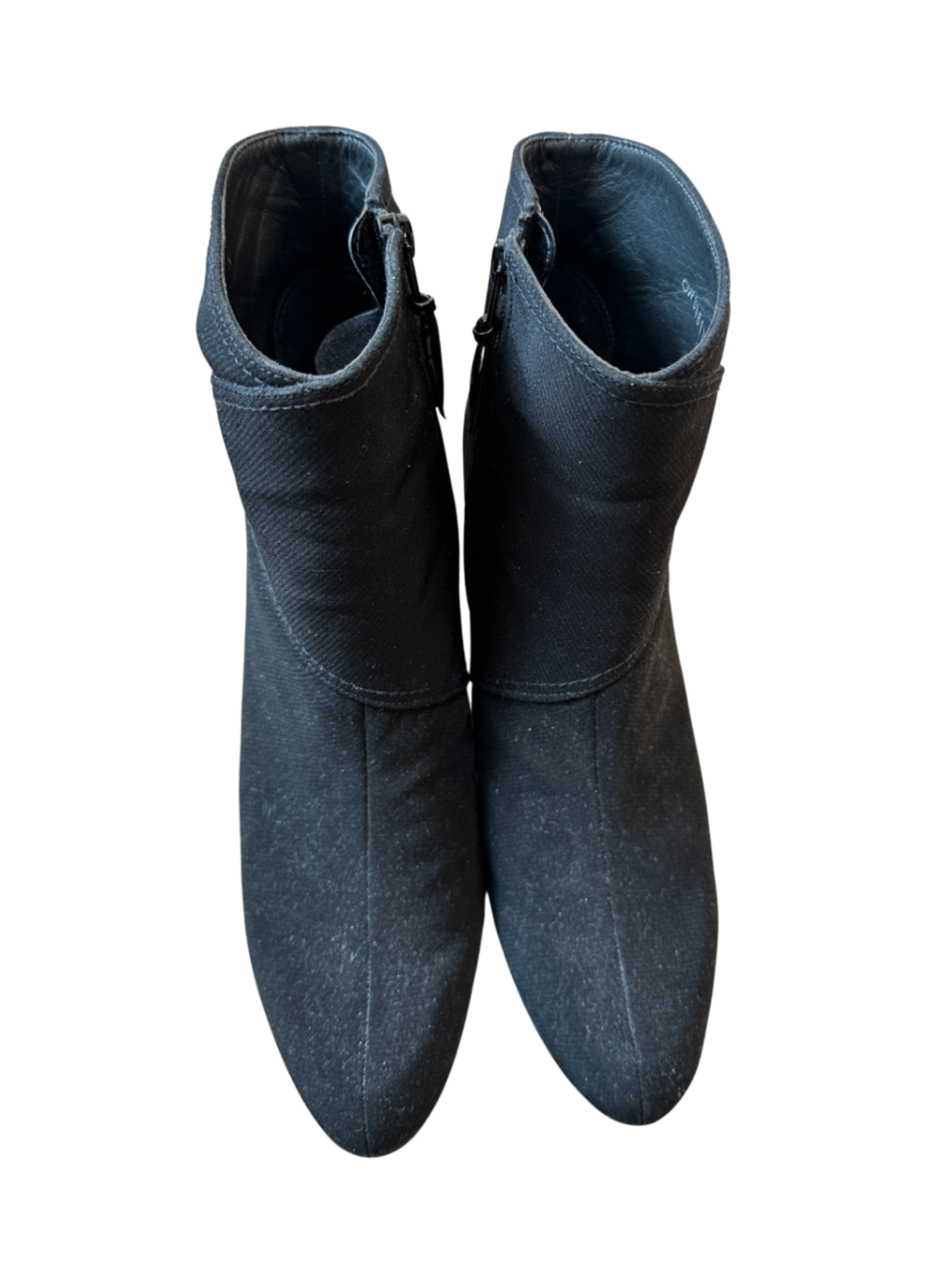 Gore-Tex Heeled Boot Black / Size 9.5