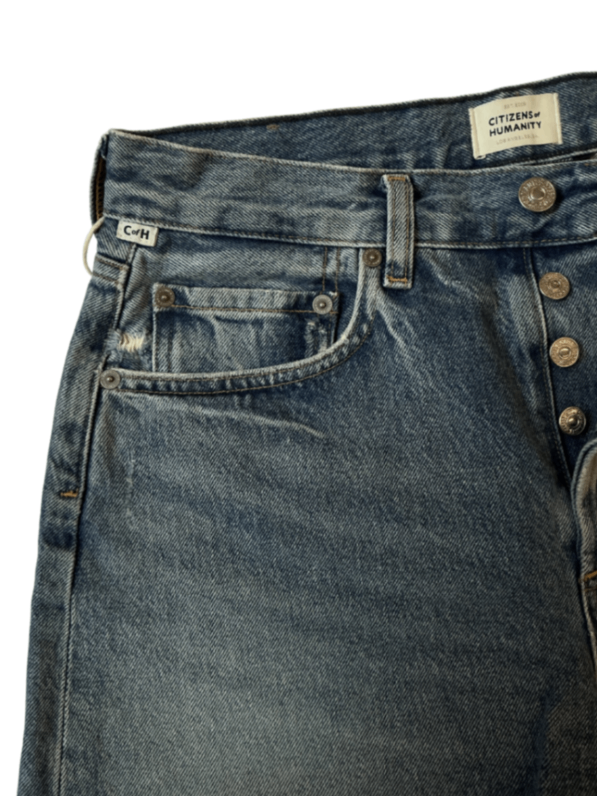 Annabelle Long Denim Short / Size 26
