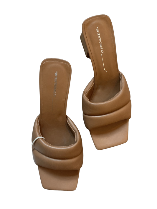 Tabbi Shoes Whiskey / Size 38