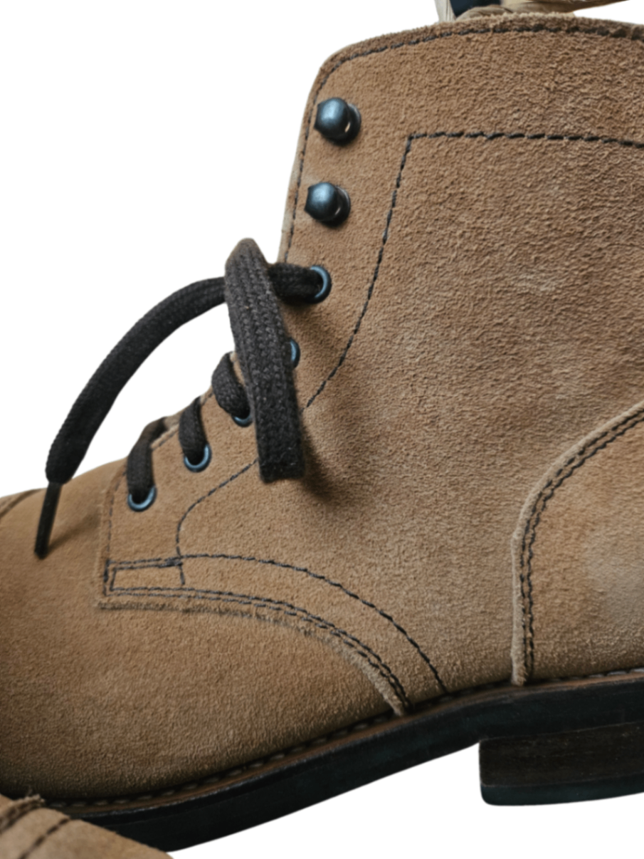 Captain Boot Toffee Suede / Size 11.5
