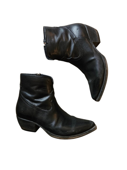 Shane Western Booties Black / Size 7.5W