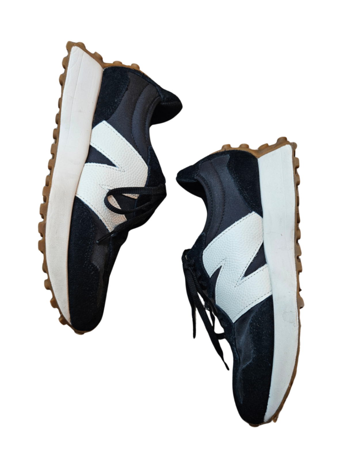 New Balance 327 Sneakers Black / Size 8