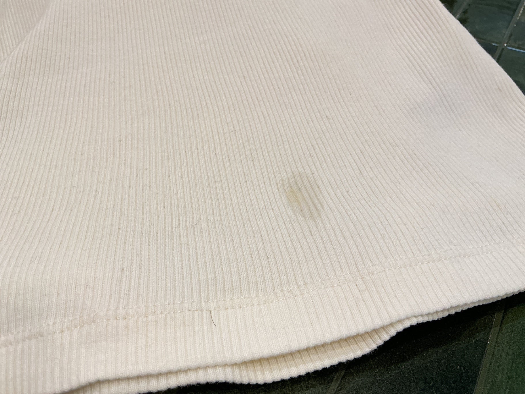 (pending clean) Ribbed Tank Top Off White / Size M