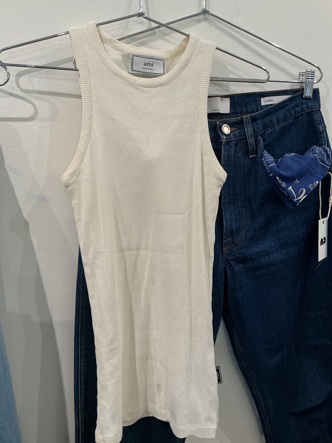 (pending clean) Ribbed Tank Top Off White / Size M