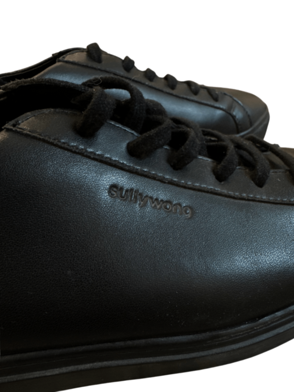 Black Leather Sneaker / Size 10