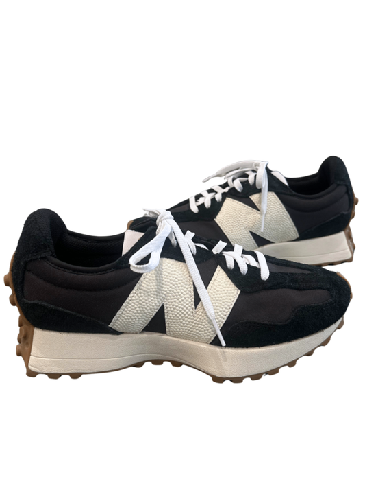 New Balance 327 Sneakers Black / Size 8.5