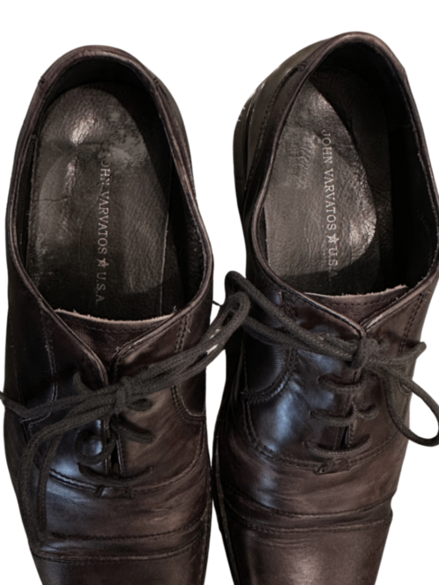 Cap Toe Dress Shoe Worn In Brown / Size 8