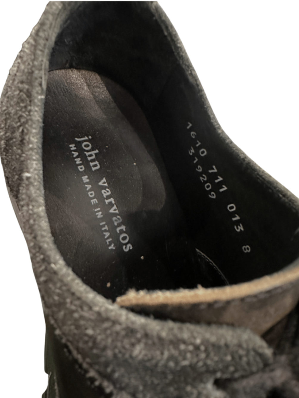 Two-Tone Distressed Wingtip Brogues / Size 8