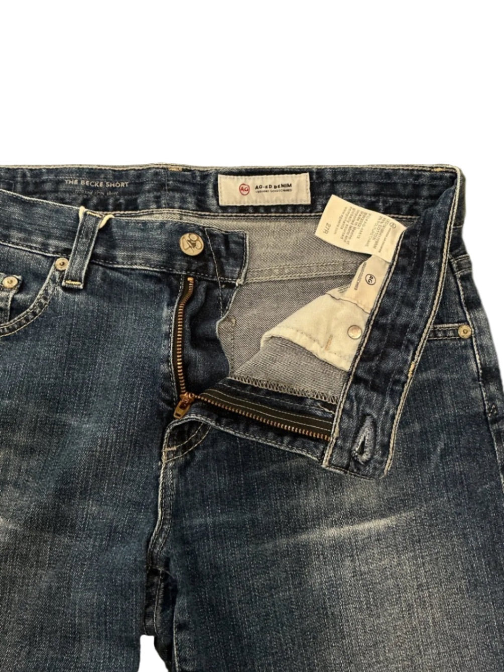 Becke Relaxed Cut-Off Denim Short / Size 27